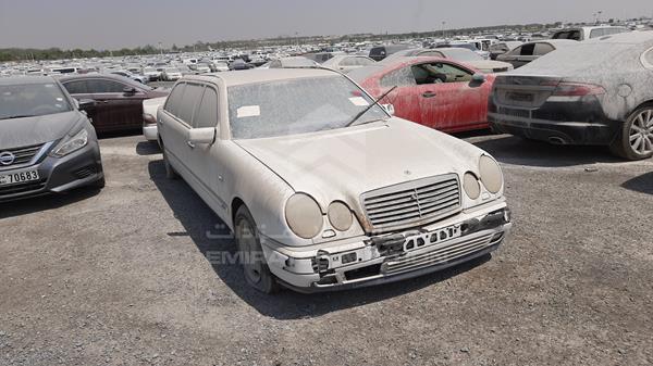 Photo 7 VIN: WDB2100651A701289 - MERCEDES-BENZ E320 