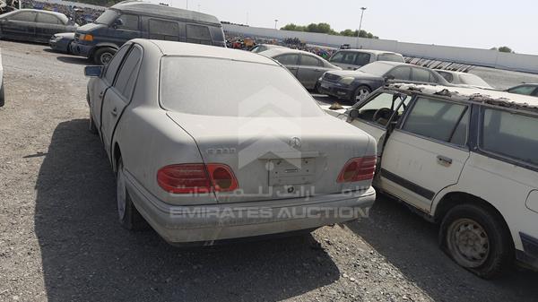 Photo 6 VIN: WDB2100651A741845 - MERCEDES-BENZ E 320 