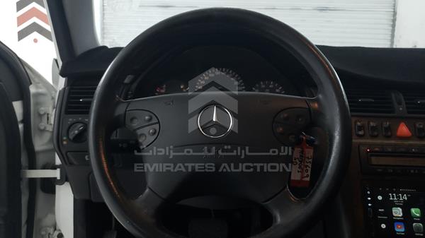 Photo 12 VIN: WDB2100651B075609 - MERCEDES-BENZ E 320 