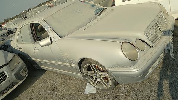 Photo 7 VIN: WDB2100701A942244 - MERCEDES-BENZ E 55 AMG 