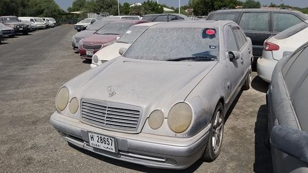 Photo 4 VIN: WDB2100721A133942 - MERCEDES-BENZ E 55 AMG 