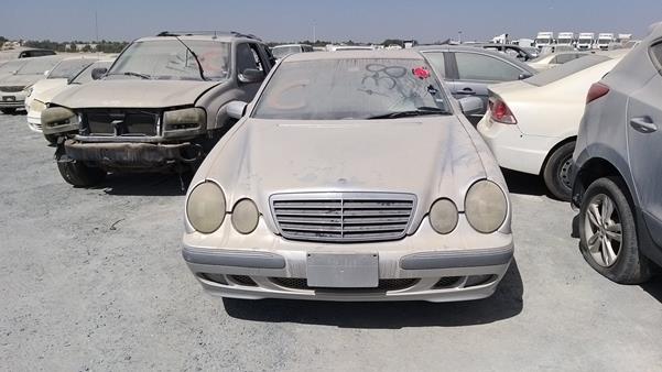 Photo 0 VIN: WDB2100821X031877 - MERCEDES-BENZ E320 