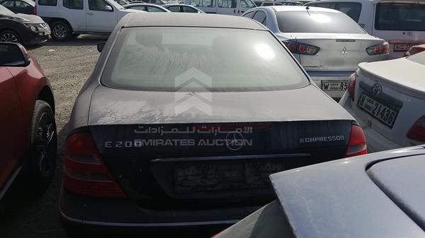 Photo 5 VIN: WDB2110421A948086 - MERCEDES-BENZ E200 