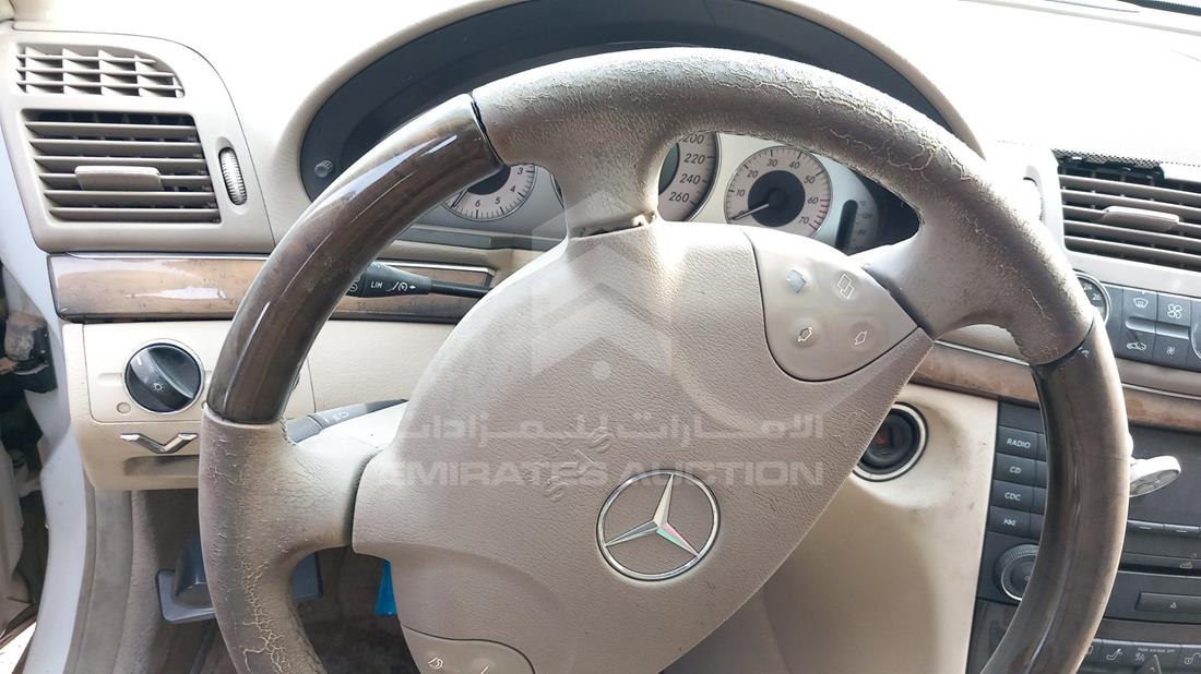 Photo 9 VIN: WDB2110611A672852 - MERCEDES E 