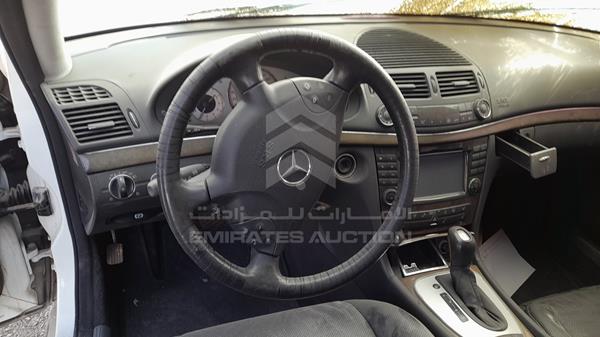 Photo 12 VIN: WDB2110701A023467 - MERCEDES-BENZ E500 