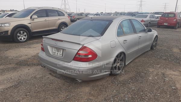 Photo 5 VIN: WDB2110701A381580 - MERCEDES-BENZ E 500 AMG 