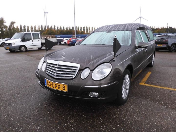 Photo 1 VIN: WDB2116201B349122 - MERCEDES-BENZ E-KLASSE 