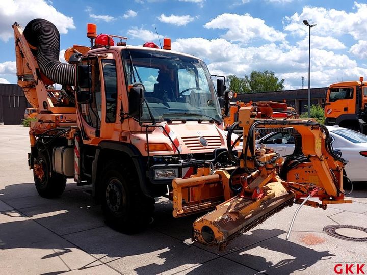 Photo 12 VIN: WDB4051021V205629 - MERCEDES-BENZ UNIMOG 