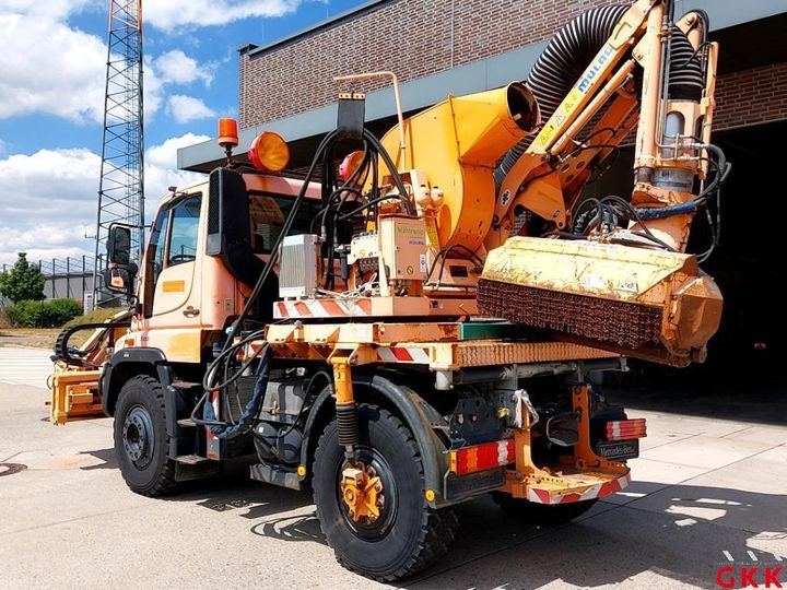 Photo 13 VIN: WDB4051021V205629 - MERCEDES-BENZ UNIMOG 