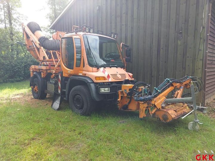 Photo 1 VIN: WDB4052011V214975 - MERCEDES-BENZ UNIMOG 