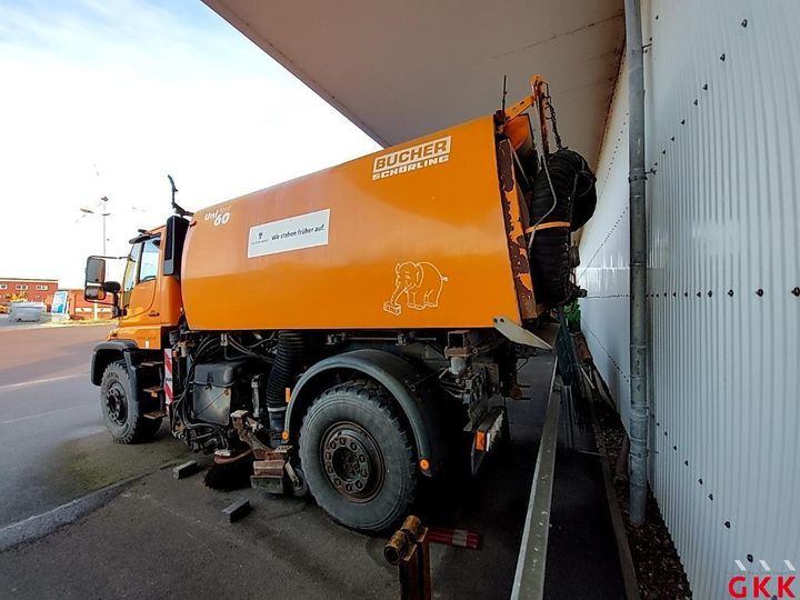 Photo 4 VIN: WDB4052201W195685 - MERCEDES-BENZ UNIMOG 