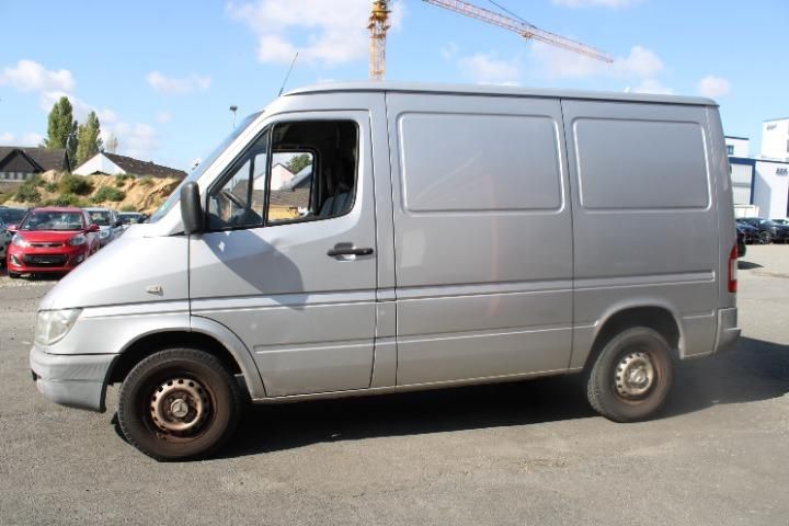 Photo 2 VIN: WDB9026611R563508 - MERCEDES-BENZ SPRINTER PANEL VAN 