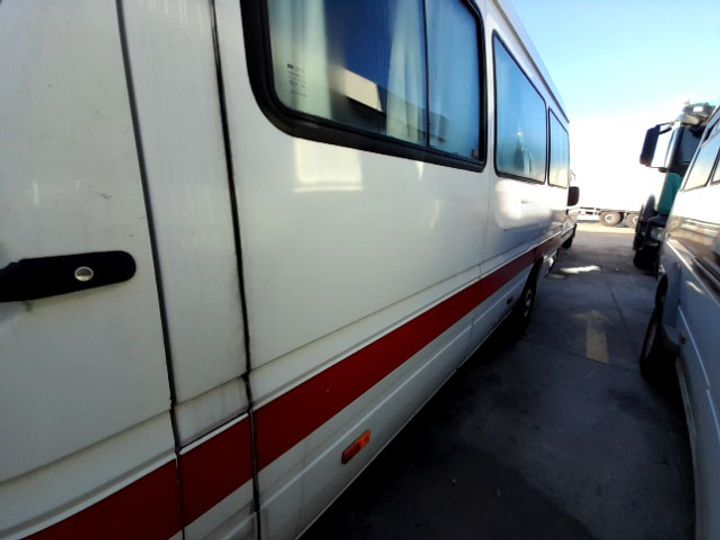 Photo 4 VIN: WDB9036731R150655 - MERCEDES-BENZ SPRINTER 