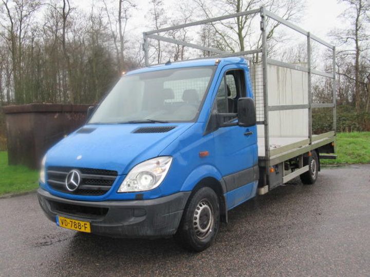 Photo 1 VIN: WDB9061351N545744 - MERCEDES-BENZ SPRINTER CONVERTED BOX VAN 