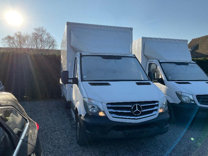 Photo 3 VIN: WDB9061351N695730 - MERCEDES-BENZ SPRINTER CHASSIS SINGLE CAB 