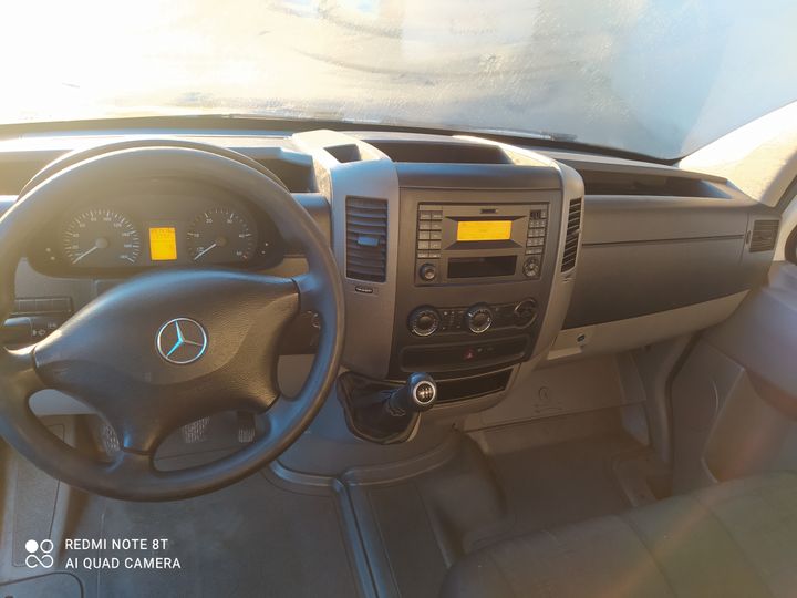 Photo 2 VIN: WDB9061551N624791 - MERCEDES-BENZ SPRINTER 