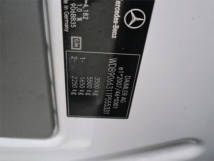 Photo 8 VIN: WDB9066311P555331 - MERCEDES-BENZ SPRINTER 