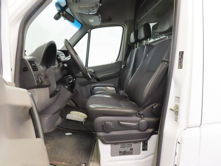 Photo 5 VIN: WDB9066331P247452 - MERCEDES-BENZ SPRINTER 