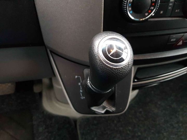 Photo 11 VIN: WDB9066331P592323 - MERCEDES-BENZ SPRINTER GB 