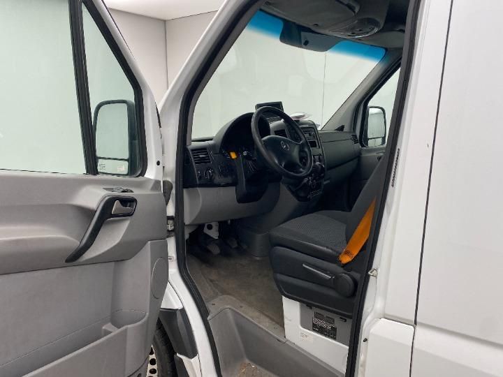 Photo 9 VIN: WDB9066331S734085 - MERCEDES-BENZ SPRINTER PANEL VAN 