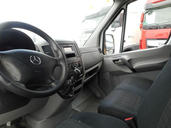 Photo 15 VIN: WDB9066351P387847 - MERCEDES-BENZ SPRINTER 