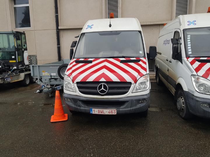 Photo 1 VIN: WDB9066531S598744 - MERCEDES-BENZ SPRINTER 525 