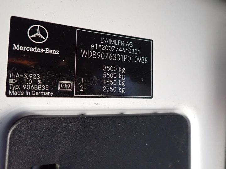 Photo 11 VIN: WDB9076331P010938 - MERCEDES-BENZ SPRINTER 