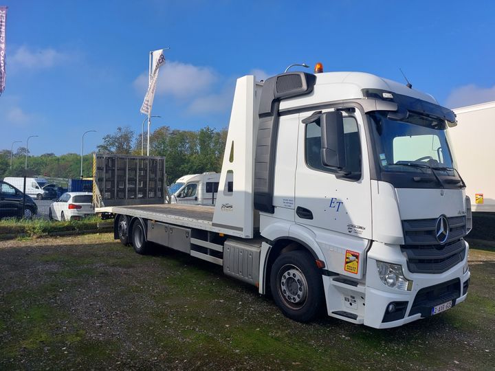 Photo 1 VIN: WDB96302110260239 - MERCEDES-BENZ ACTROS 