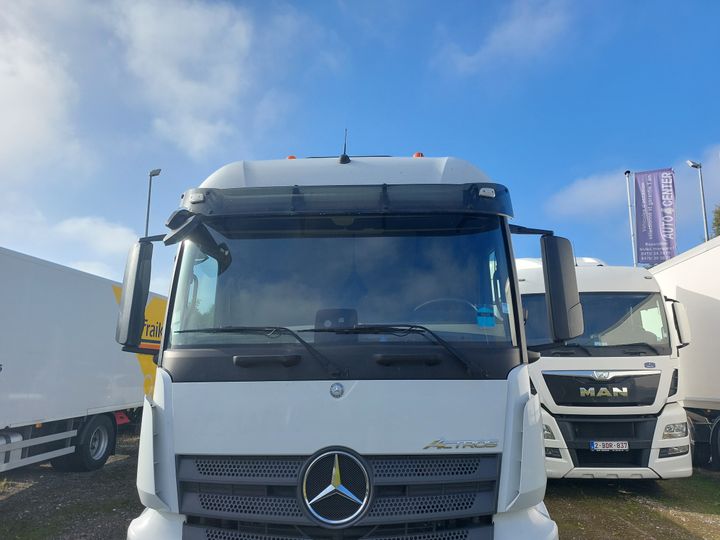 Photo 10 VIN: WDB96302110260239 - MERCEDES-BENZ ACTROS 