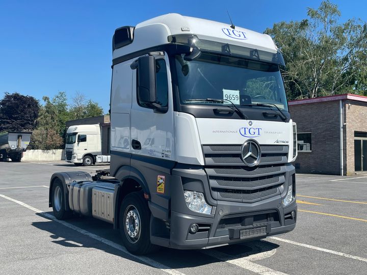 Photo 2 VIN: WDB96340310319652 - MERCEDES-BENZ ACTROS 