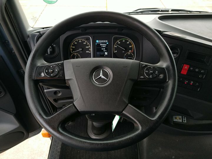 Photo 12 VIN: WDB9670251L832069 - MERCEDES-BENZ BENZ 