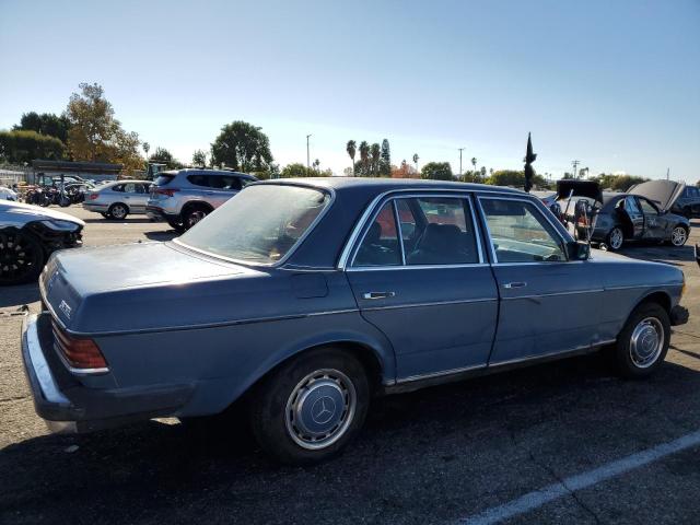 Photo 2 VIN: WDBAB30A1BB250670 - MERCEDES-BENZ 300-CLASS 