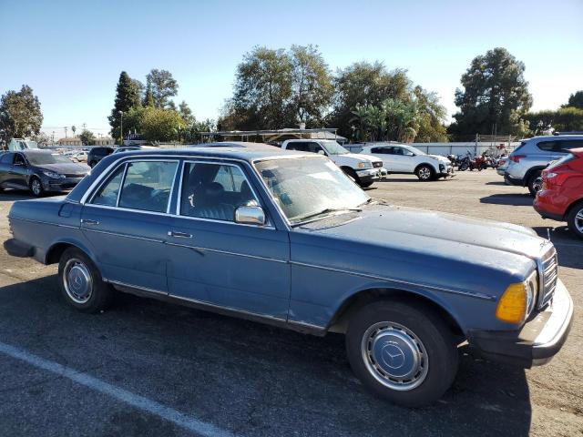 Photo 3 VIN: WDBAB30A1BB250670 - MERCEDES-BENZ 300-CLASS 