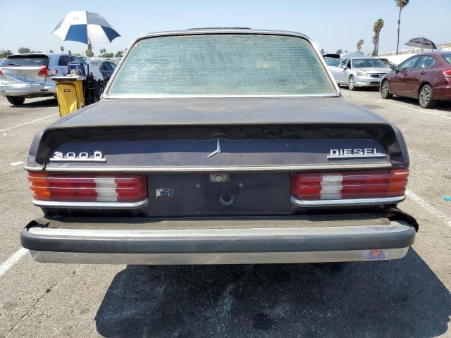 Photo 5 VIN: WDBAB30A4BB225553 - MERCEDES-BENZ 300 D 