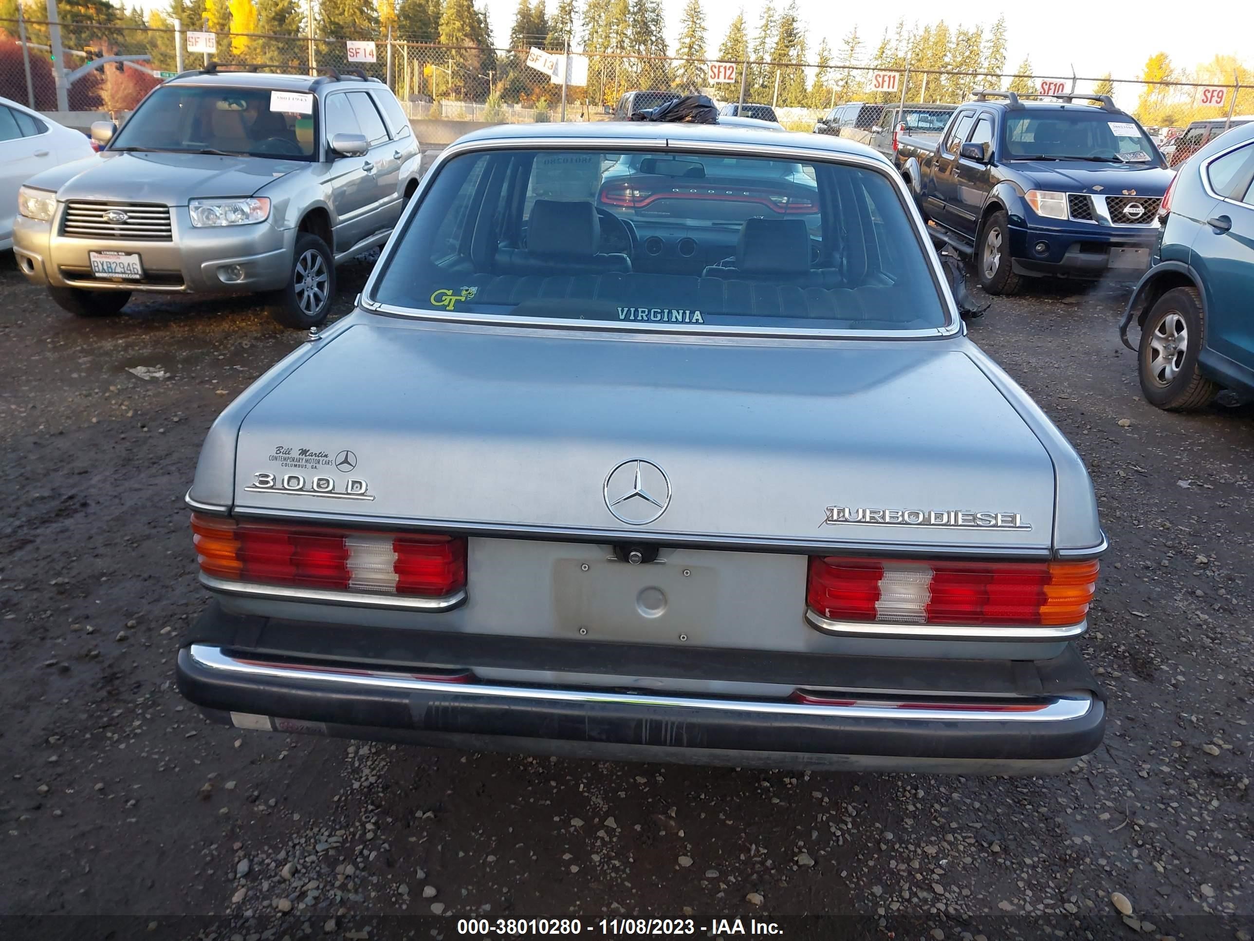 Photo 15 VIN: WDBAB33A7DB024972 - MERCEDES-BENZ NULL 