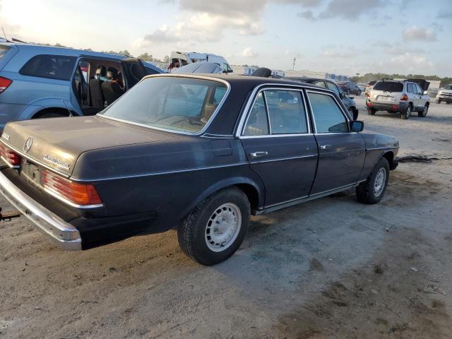 Photo 2 VIN: WDBAB33A8DB025998 - MERCEDES-BENZ 300 DT 