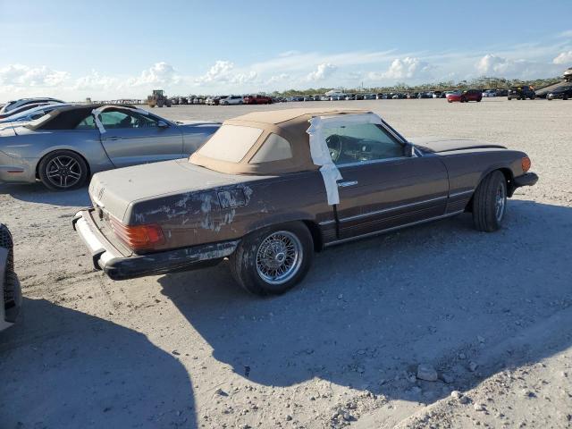 Photo 2 VIN: WDBBA45A5EA009369 - MERCEDES-BENZ 380 SL 