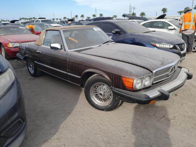 Photo 3 VIN: WDBBA45A5EA009369 - MERCEDES-BENZ 380 SL 