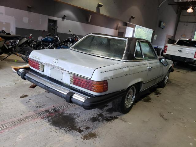 Photo 2 VIN: WDBBA45A9DB027835 - MERCEDES-BENZ 380 SL 