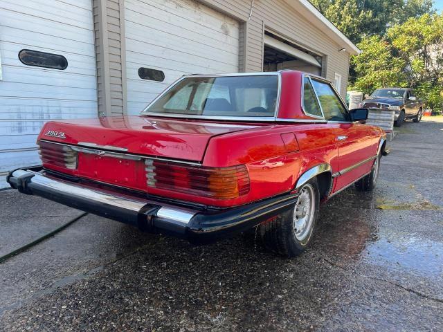 Photo 3 VIN: WDBBA45AXCB012646 - MERCEDES-BENZ 380 SL 