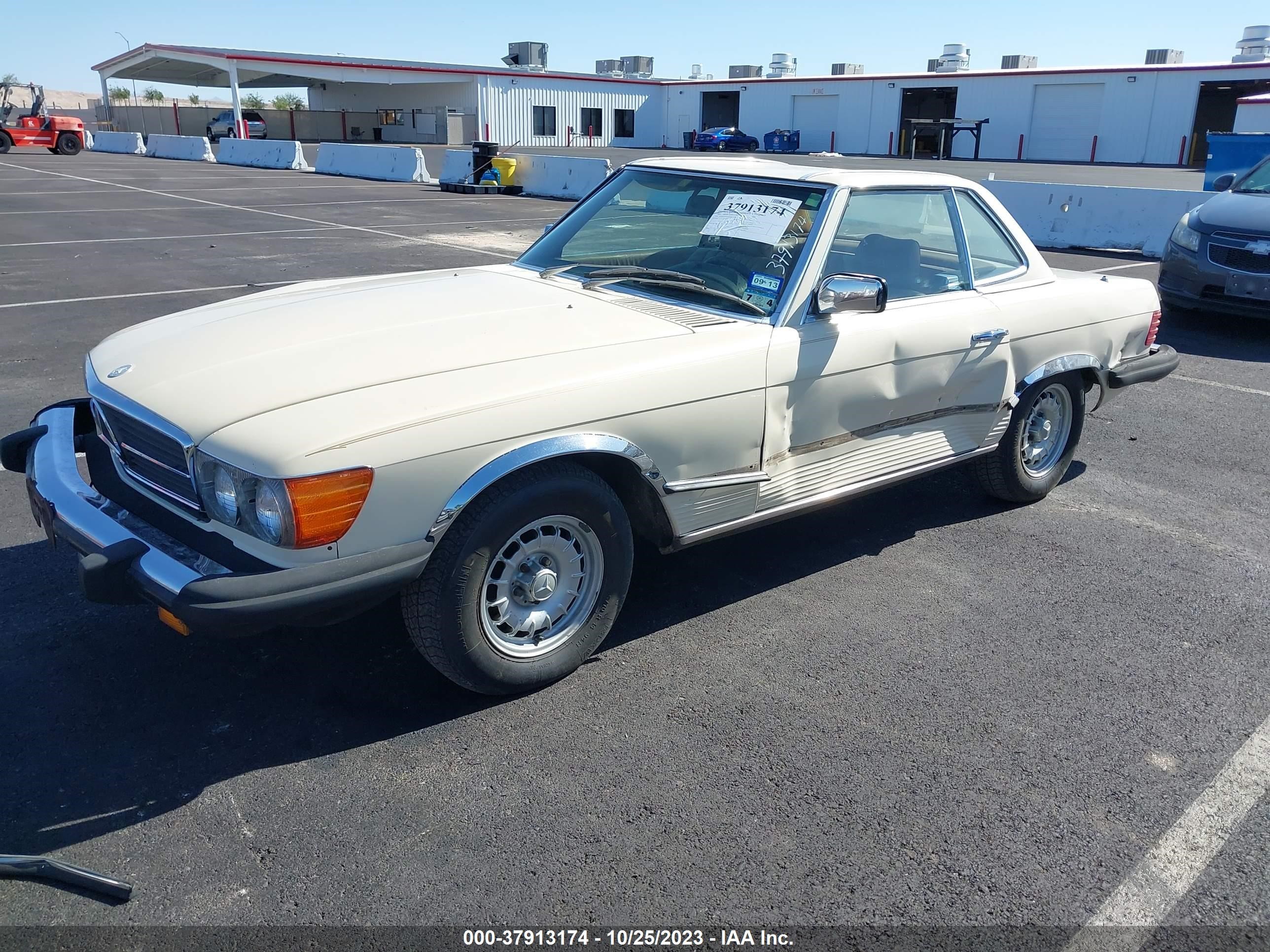 Photo 13 VIN: WDBBA45AXDB023440 - MERCEDES-BENZ NULL 