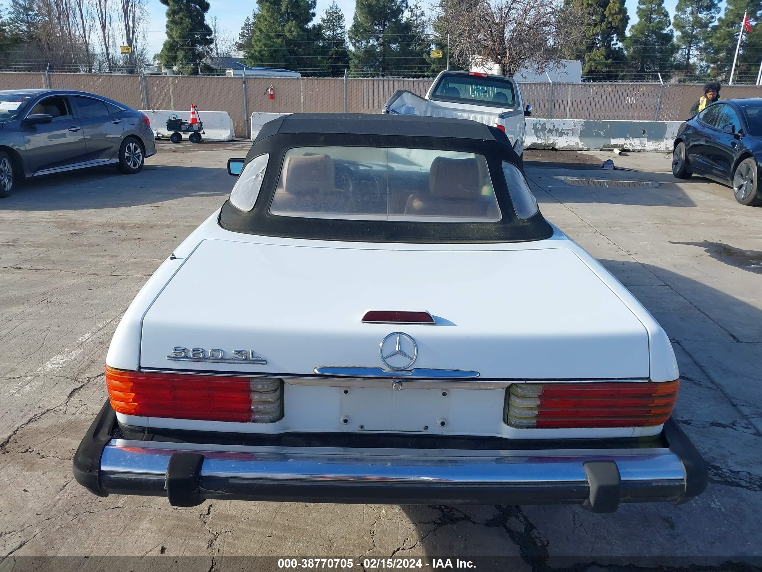 Photo 16 VIN: WDBBA48D6KA096295 - MERCEDES-BENZ NULL 