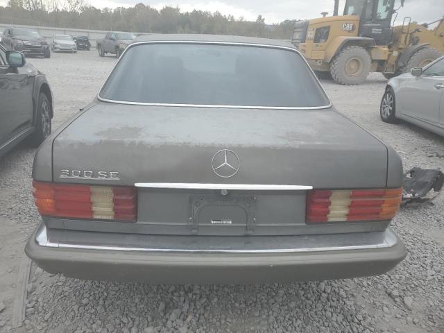 Photo 5 VIN: WDBCA24D8MA604378 - MERCEDES-BENZ 300 SE 