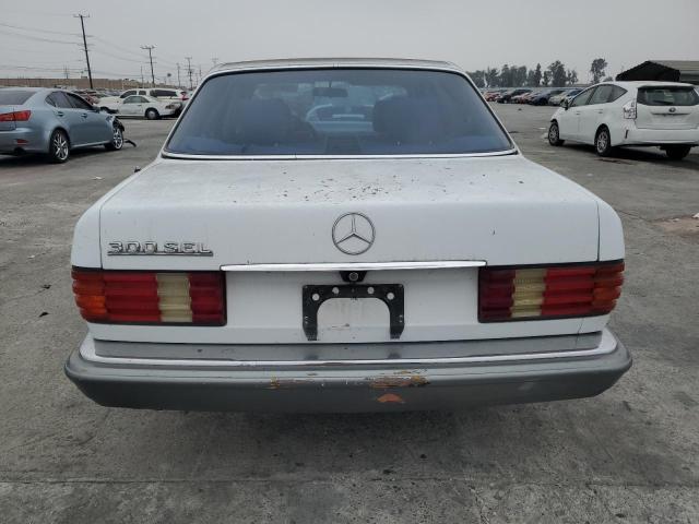 Photo 5 VIN: WDBCA25D0JA371896 - MERCEDES-BENZ 300 SEL 