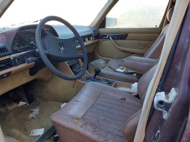 Photo 6 VIN: WDBCA32CXFA170791 - MERCEDES-BENZ 380 SE 