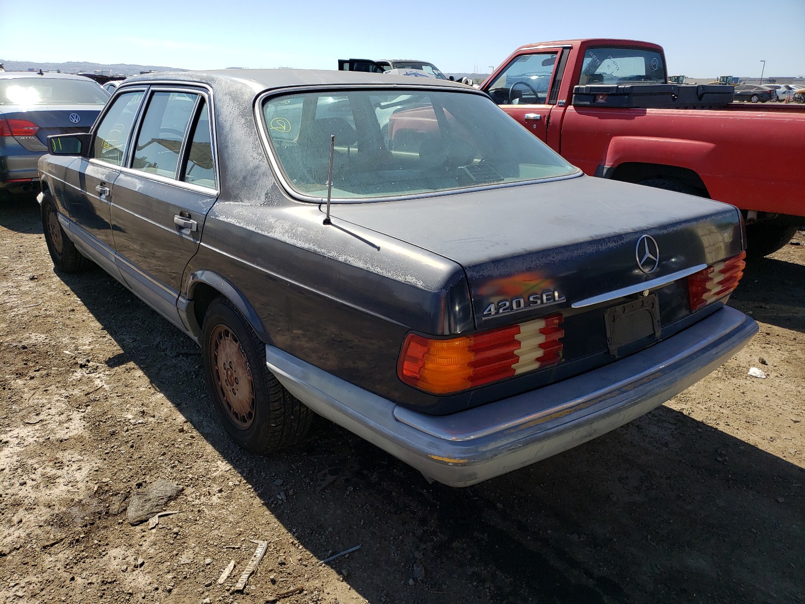 Photo 2 VIN: WDBCA35D2GA202848 - MERCEDES-BENZ 420 SEL 