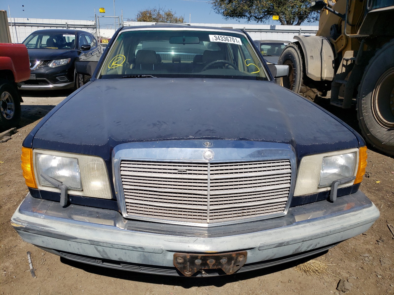 Photo 8 VIN: WDBCA35D2GA202848 - MERCEDES-BENZ 420 SEL 