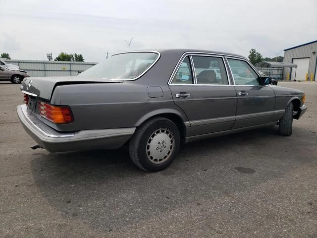 Photo 2 VIN: WDBCA35D2GA253606 - MERCEDES-BENZ 420 SEL 