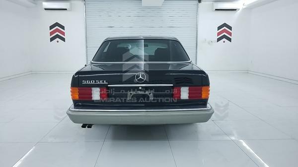 Photo 6 VIN: WDBCA39D2JA380857 - MERCEDES-BENZ SEL 560 