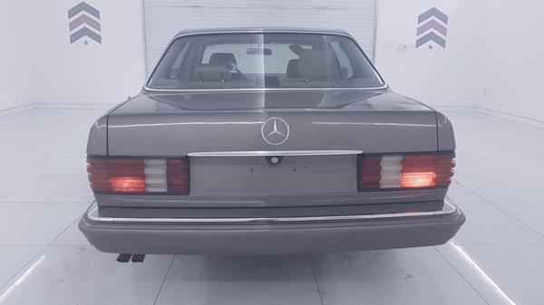 Photo 6 VIN: WDBCA39D7KA435059 - MERCEDES-BENZ SEL 560 